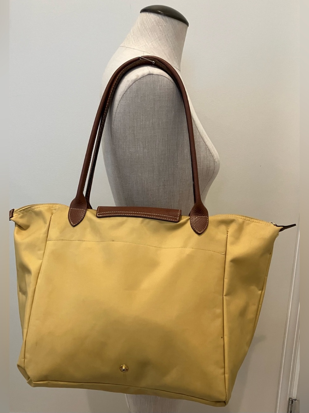LONGCHAMP PLIAGE TOTE - Picture 2 of 11